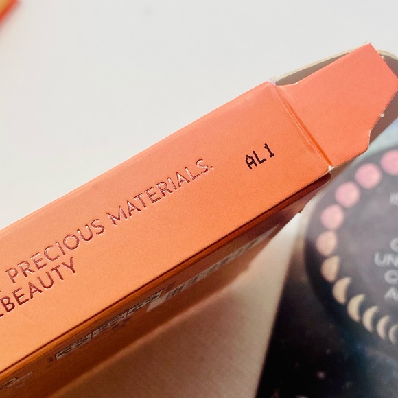 NEW! ATHR BEAUTY Desert Sunset Eyeshadow Palette - Picture 12 of 15